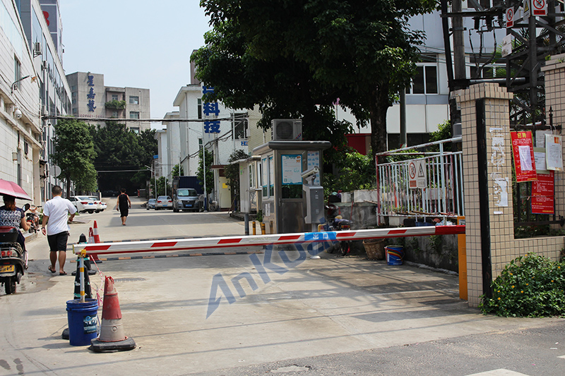  車牌識別一體機在不同場景下的安裝方法