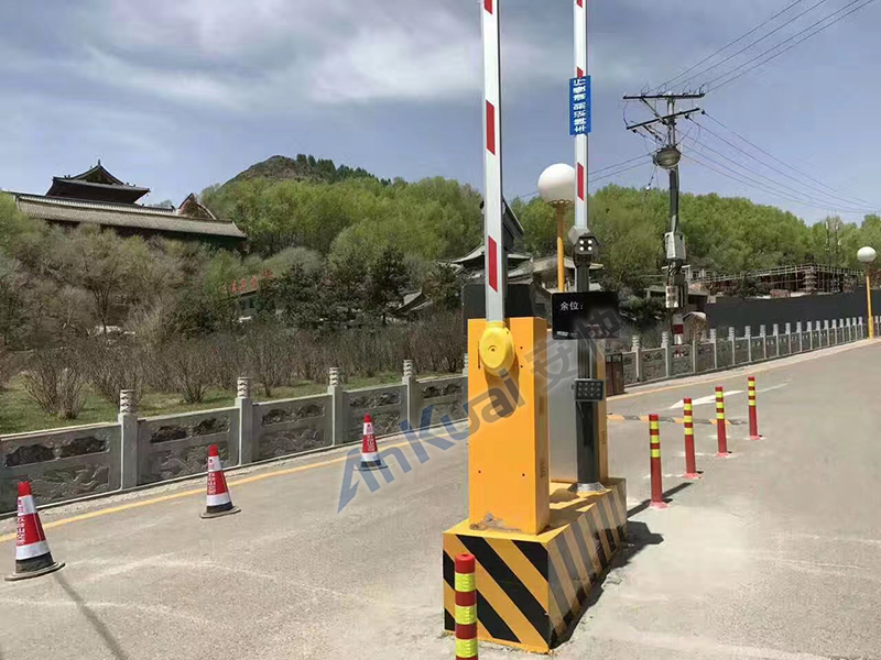 安快810車牌識別一體機